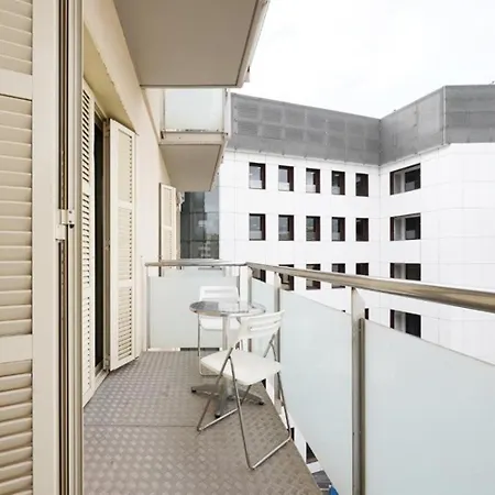 Ola Living Plaza Catalunya Apartment