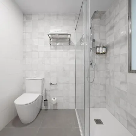 Ola Living Plaza Catalunya * Barcelona