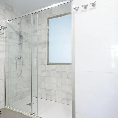 Ola Living Plaza Catalunya Apartmán *