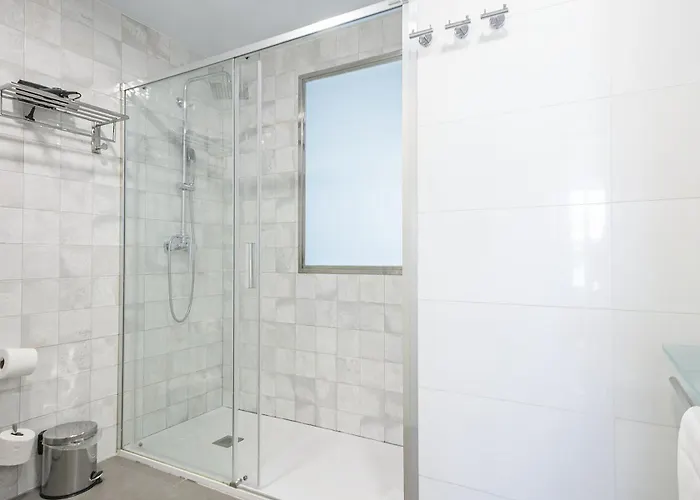Ola Living Plaza Catalunya 公寓 *